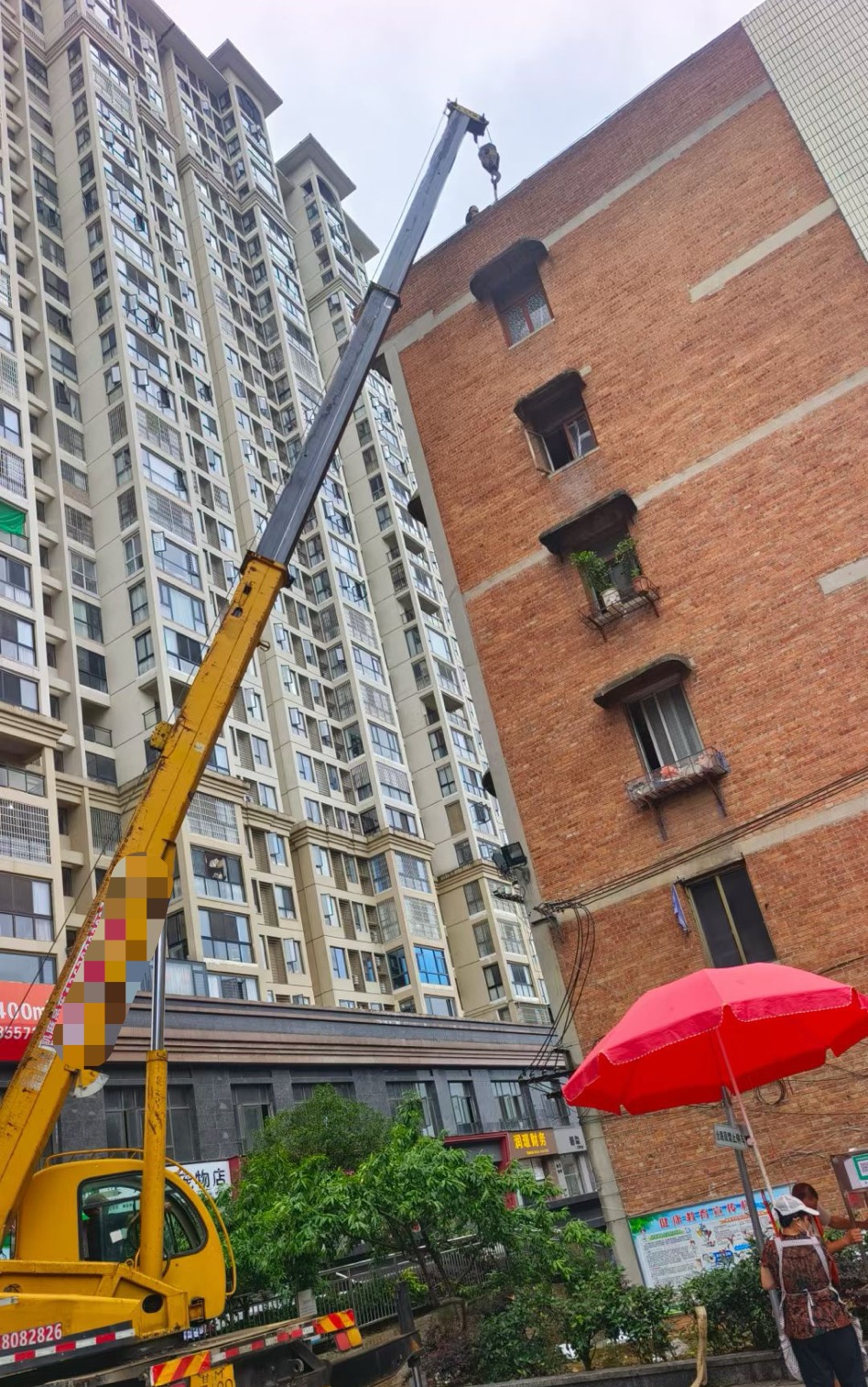 吊車(chē)出租公談吊車(chē)結(jié)構(gòu)